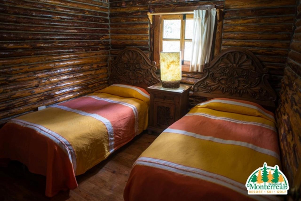 Hotel Bosques De Monterreal San Antonio de las Alazanas Zewnętrze zdjęcie