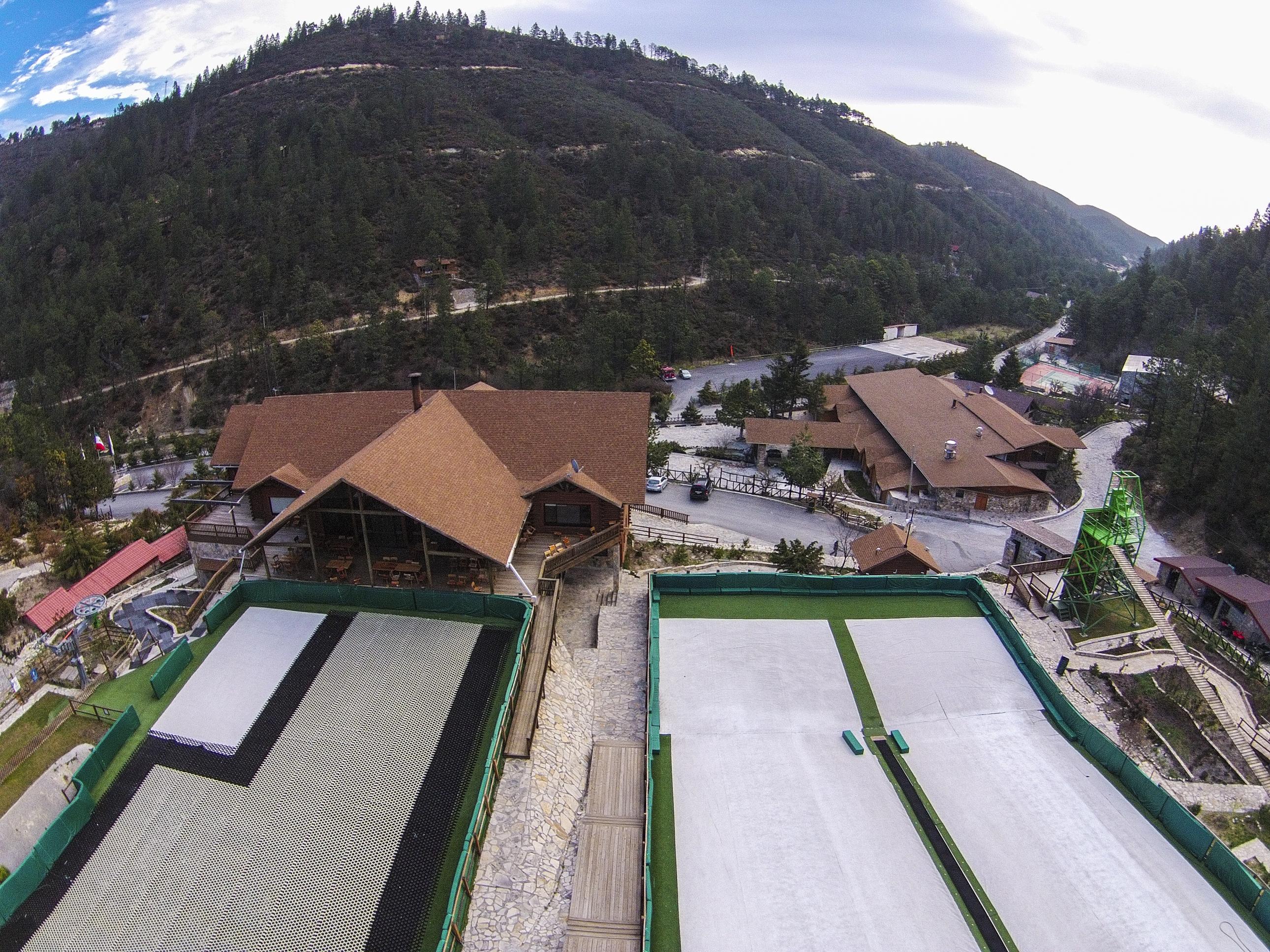 Hotel Bosques De Monterreal San Antonio de las Alazanas Zewnętrze zdjęcie