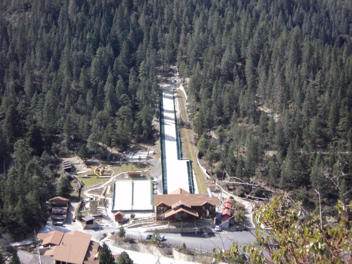 Hotel Bosques De Monterreal San Antonio de las Alazanas Zewnętrze zdjęcie